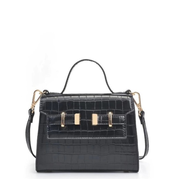 NWT Urban Expressions Gretchen Purse in black faux patent leather - Picture 1 of 2